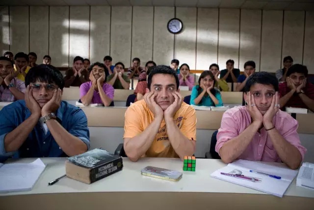 52岁大叔变19岁少年,杨澜夸他太励志!永远比女主角矮一头,却被誉为“印度刘德华”,他每次出手,都能改变一次国家-江西财智名家论坛 52岁大叔变19岁少年,杨澜夸他太励志!永远比女主角矮一头,却被誉为“印度刘德华”,他每次出手,都能改变一次国家-江西财智名家论坛