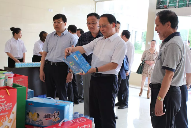 1516608197669878.png blob.png